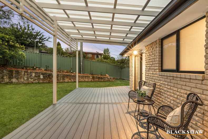 63 Buvelot Street Weston 63 Buvelot Street Weston