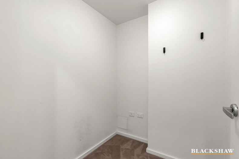 2/1 Gungahlin Place Gungahlin