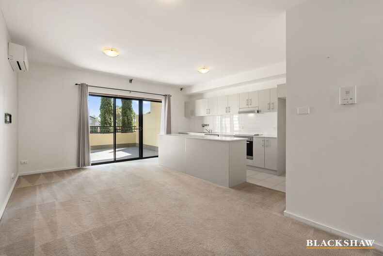 2/1 Gungahlin Place Gungahlin
