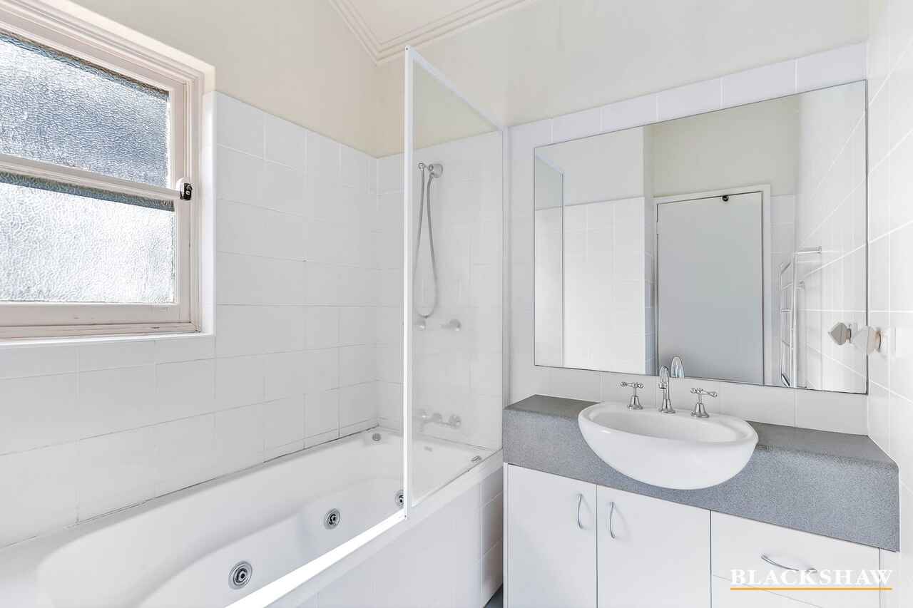 3 Weston Street Yarralumla