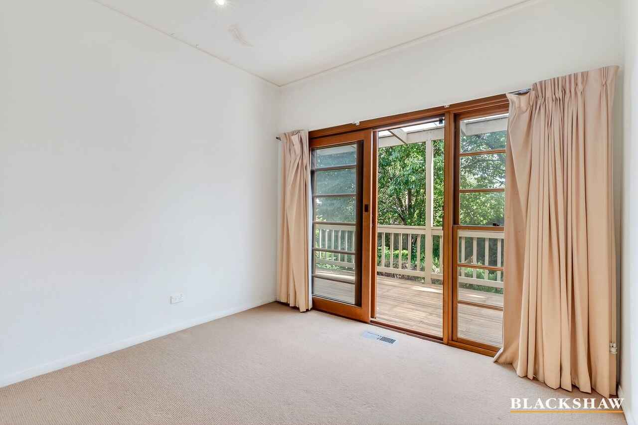 3 Weston Street Yarralumla