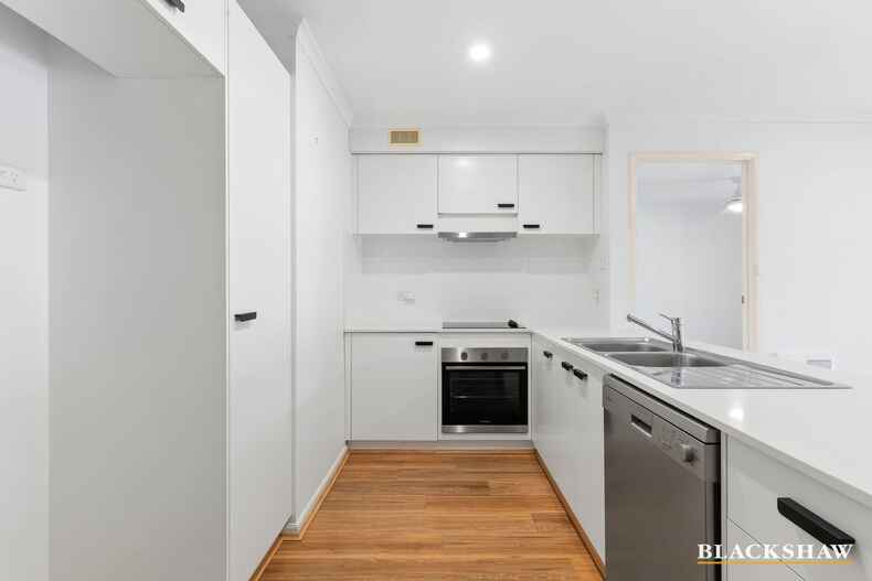 29/13 Sturt Avenue Griffith