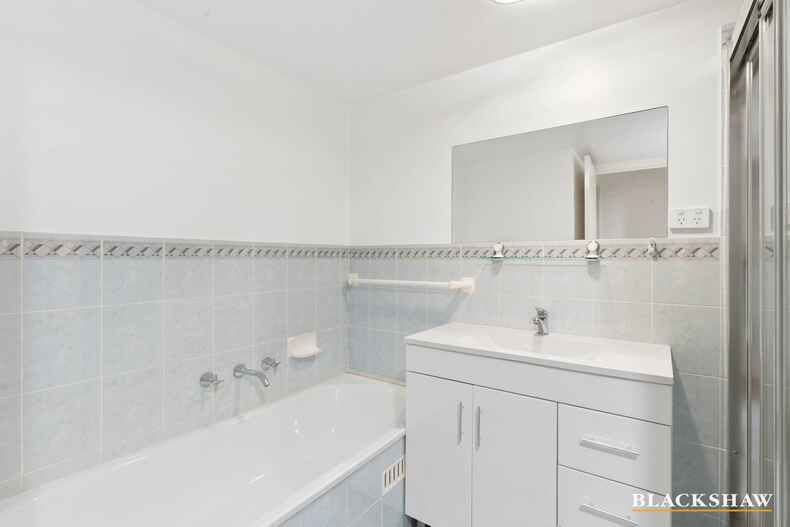 29/13 Sturt Avenue Griffith