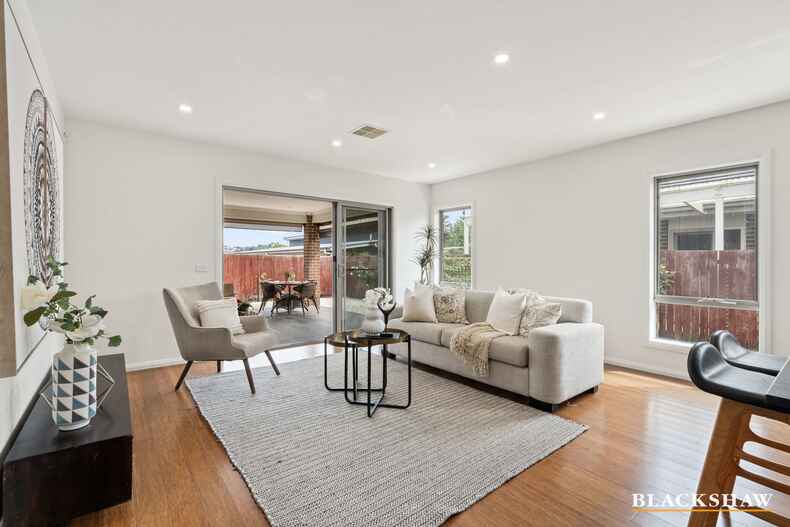 5 Redshaw Street Coombs