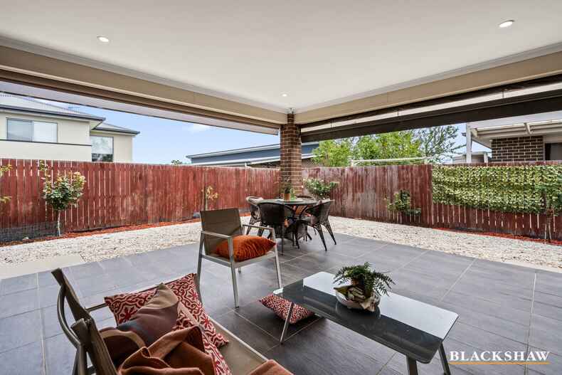 5 Redshaw Street Coombs