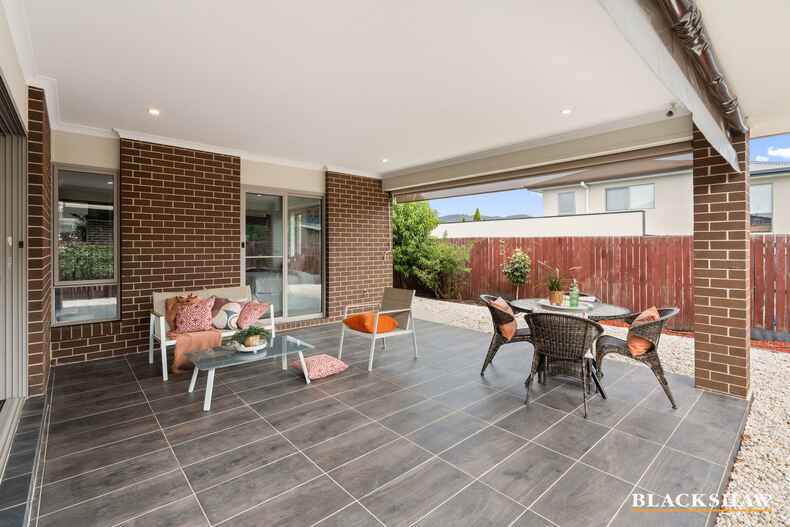 5 Redshaw Street Coombs