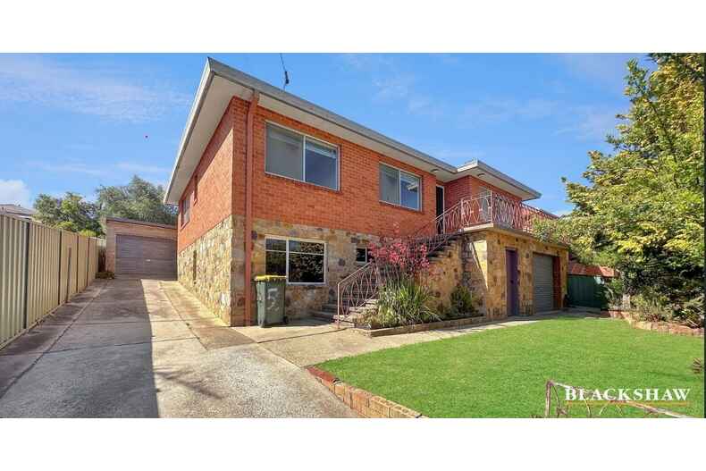 52 Richard Avenue Queanbeyan 52 Richard Avenue Queanbeyan