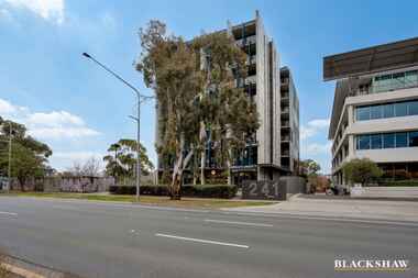 606a/241 Northbourne Avenue Lyneham