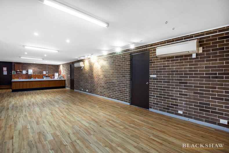 32/83 Crozier Circuit Kambah