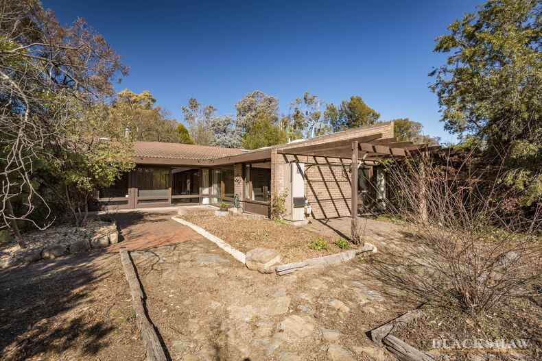 32/83 Crozier Circuit Kambah