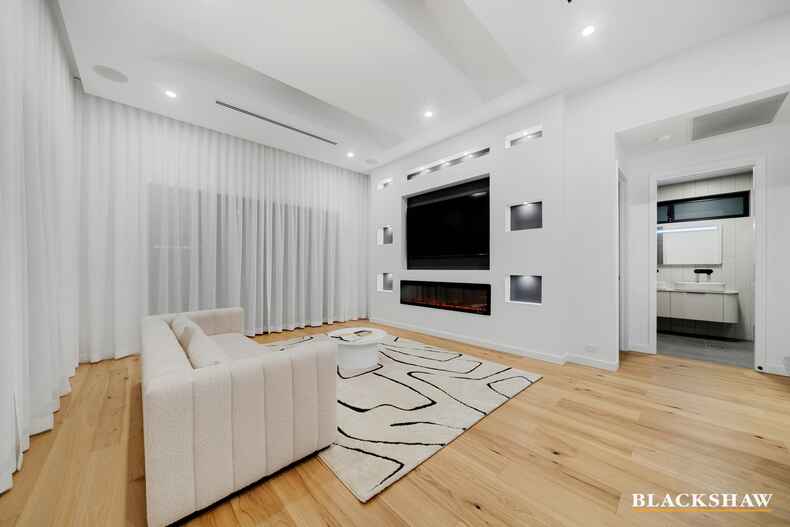 16 Leontine Loop  Denman Prospect