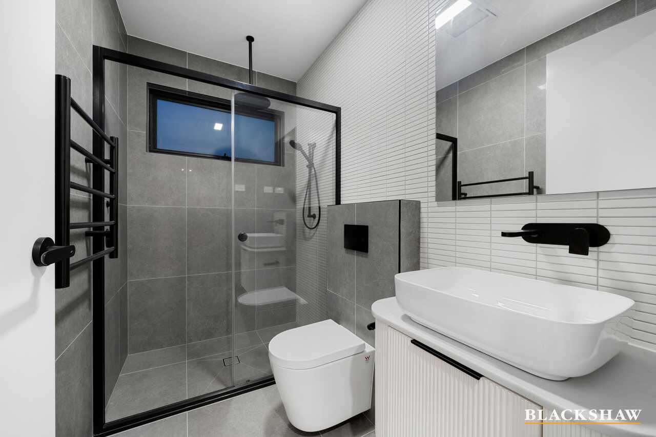 16 Leontine Loop Denman Prospect