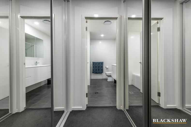 16/111 Canberra Avenue Griffith