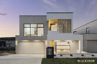 16 Leontine Loop  Denman Prospect