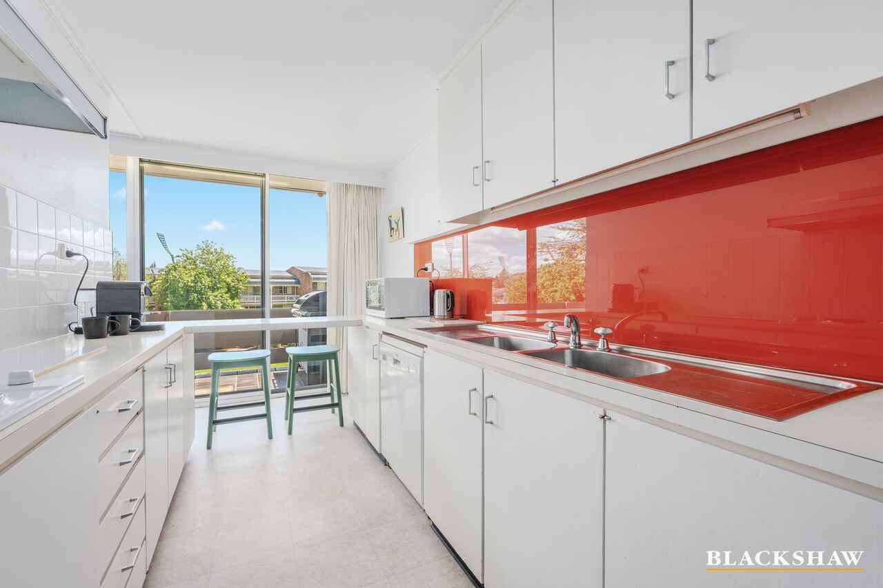 24/8 Giles Street, Griffith, Griffith - Thumbnail 3
