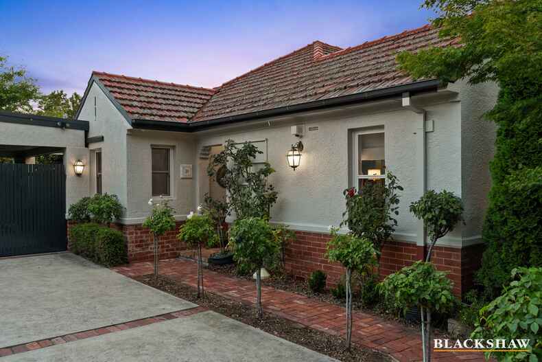 30 Euree Street Reid