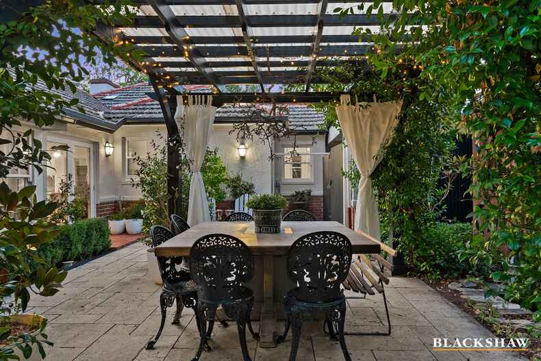 30 Euree Street Reid