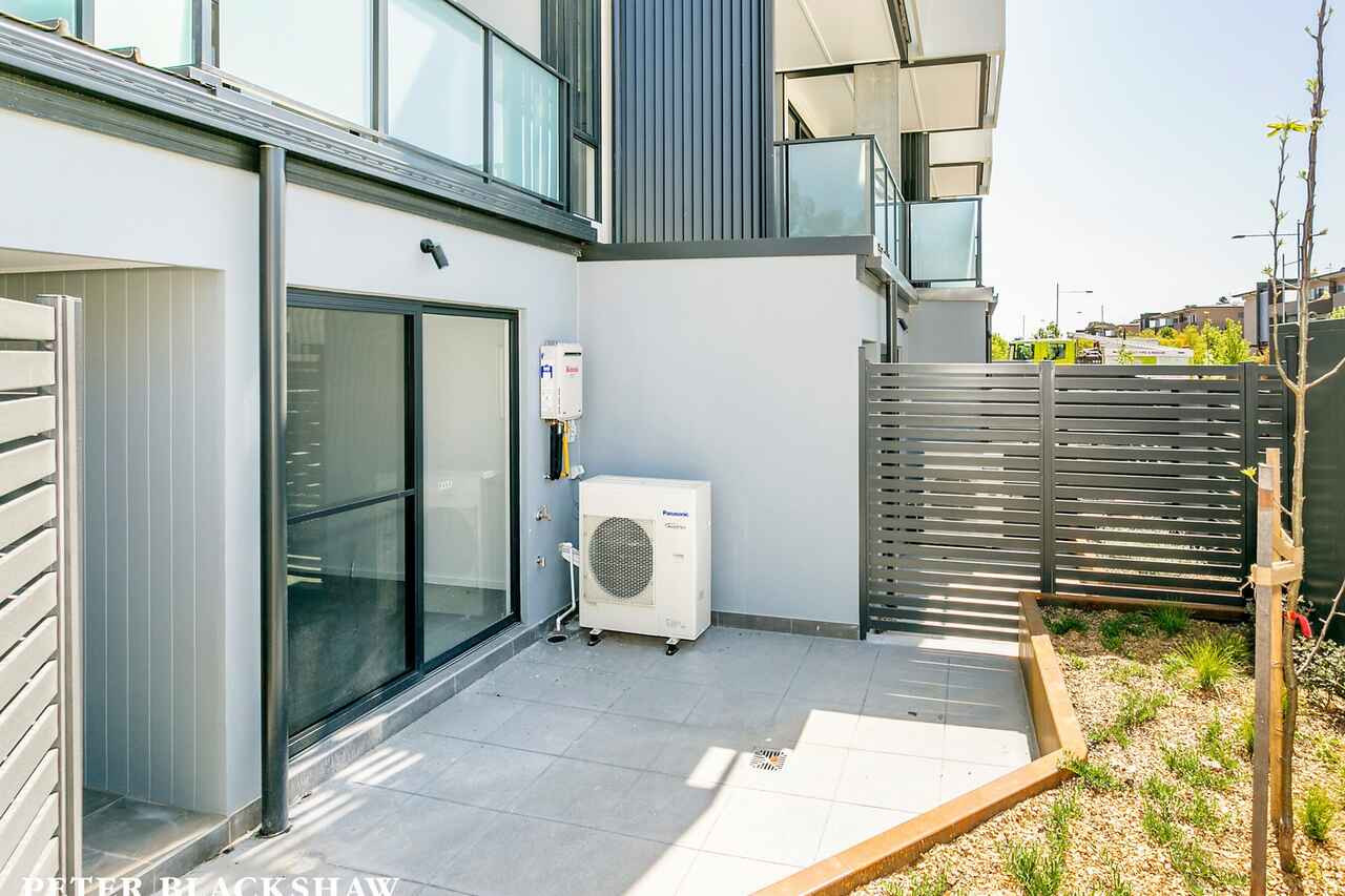 36/128 Easty Street Phillip