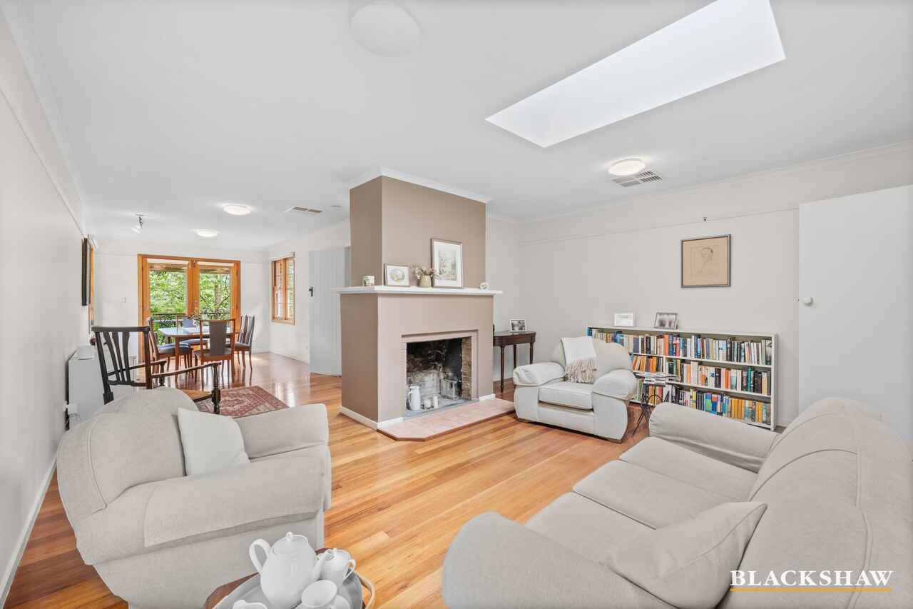 38 Carrington Street Deakin