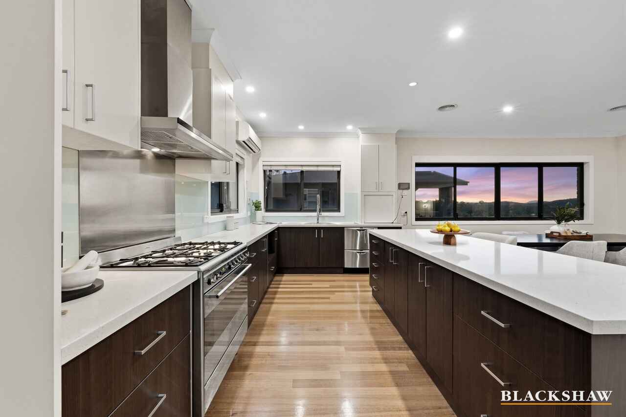 105 Waterfall Drive Jerrabomberra