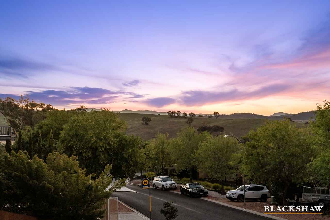 105 Waterfall Drive Jerrabomberra