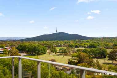 98/1 Mouat Street Lyneham