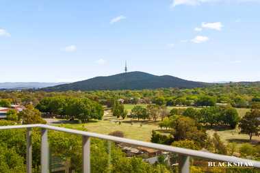 98/1 Mouat Street Lyneham