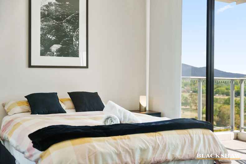 98/1 Mouat Street Lyneham