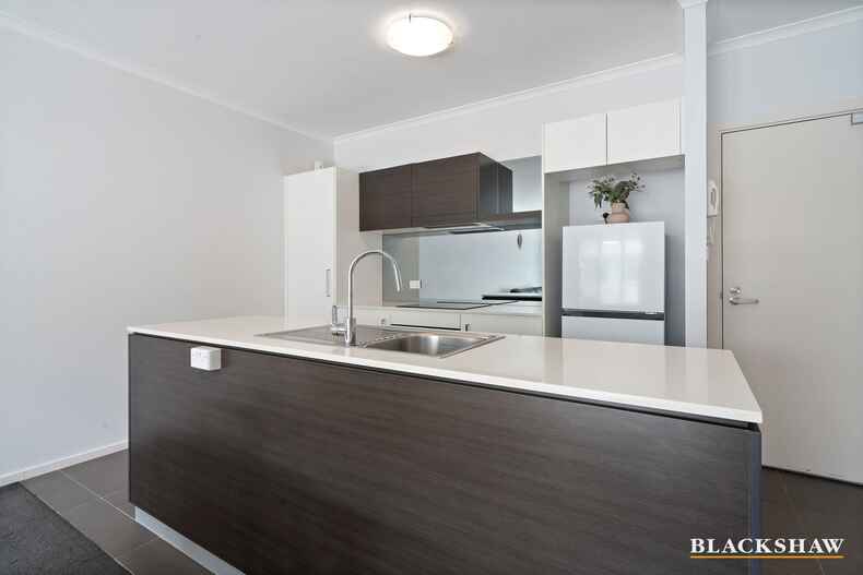 193/142 Anketell Street Greenway