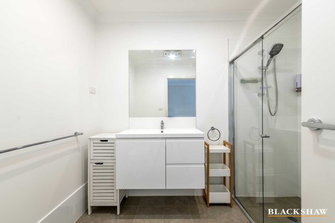 10/815 Horse Park Drive Amaroo