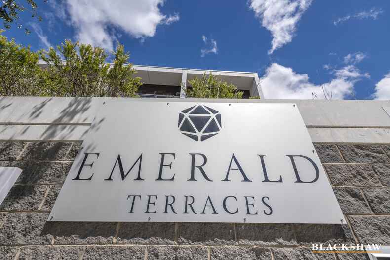 10/815 Horse Park Drive Amaroo 10/815 Horse Park Drive Amaroo