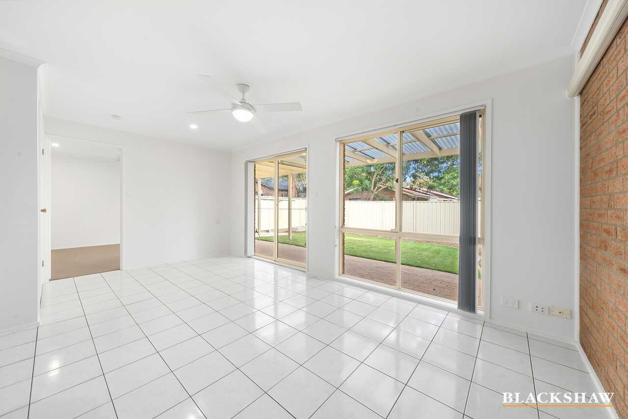 70 Knoke Avenue Gordon