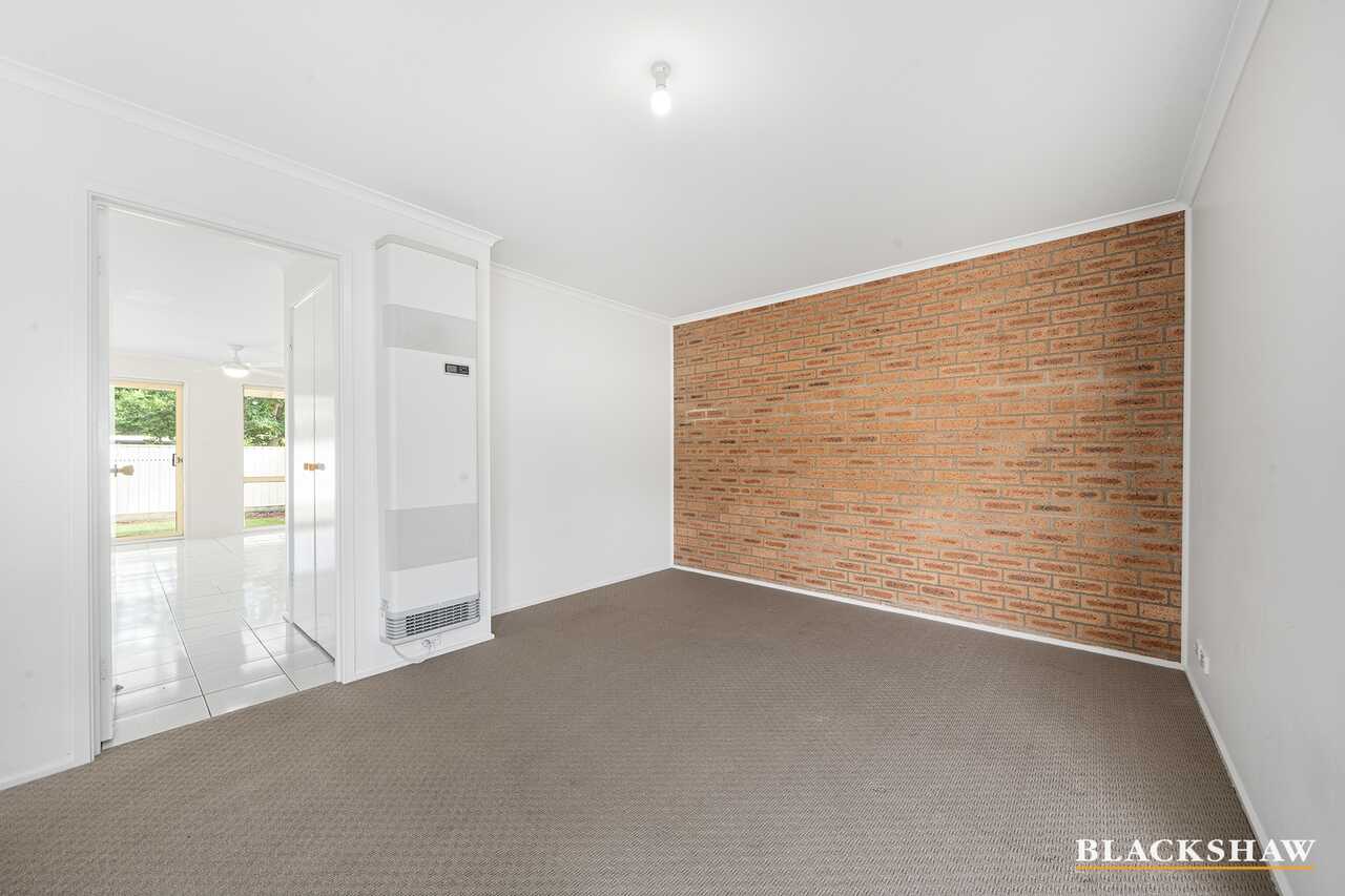 70 Knoke Avenue Gordon