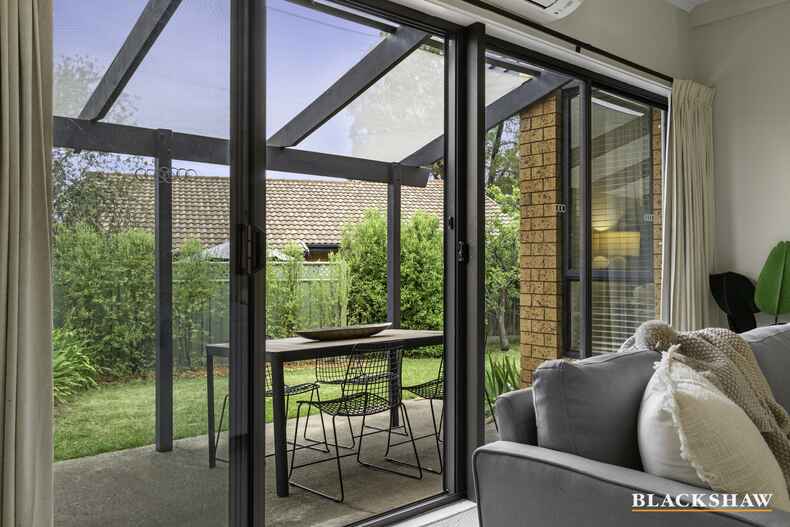 4/7 Limbunya Street Hawker