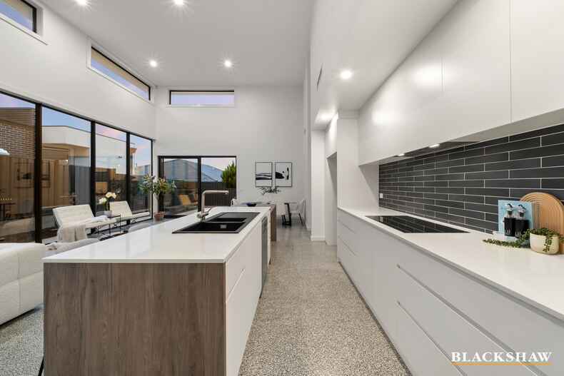 32 Shingleback Street Throsby