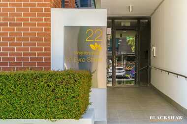 117/20-22 Eyre Street Kingston