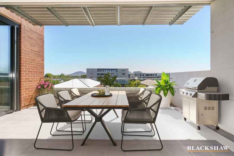 117/20-22 Eyre Street Kingston