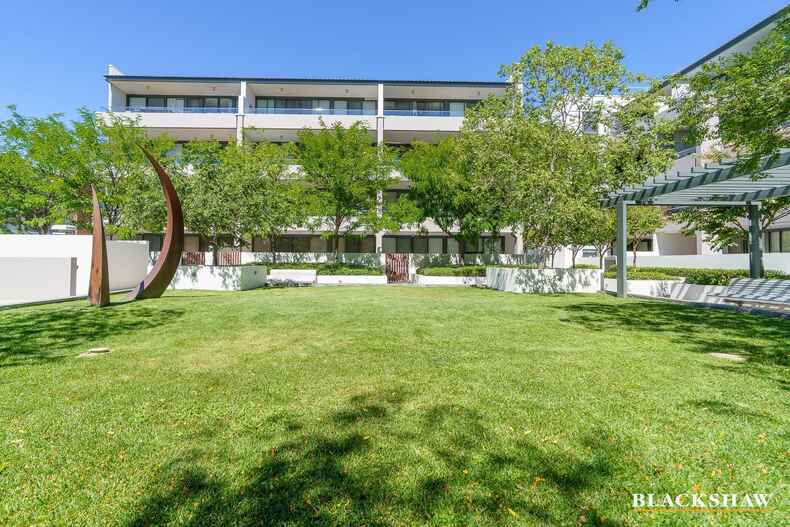 117/20-22 Eyre Street Kingston