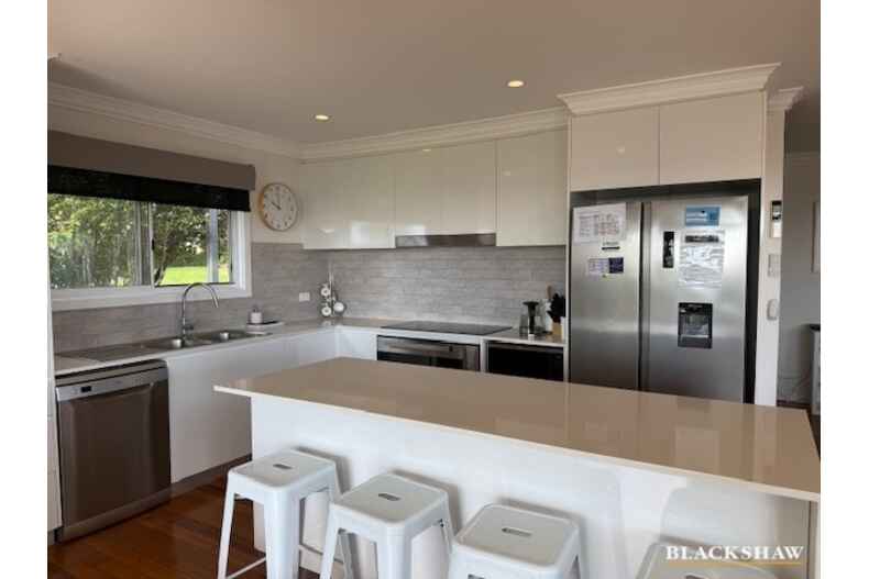 48 Calton Road Batehaven