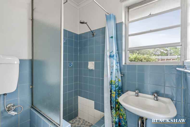 2/51 Hampton Circuit Yarralumla