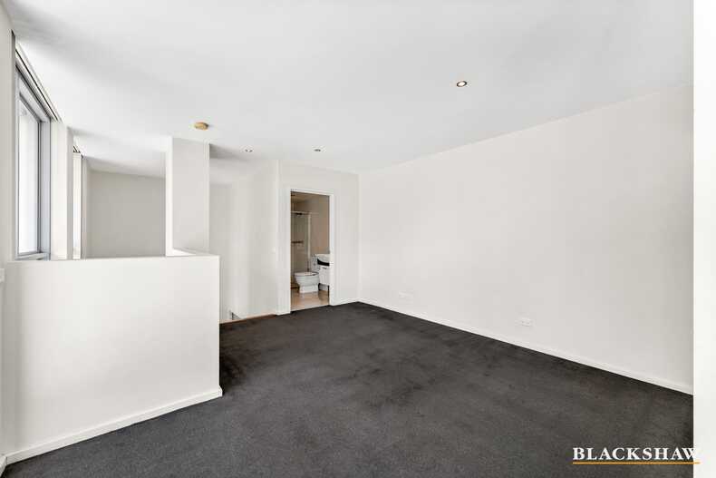 1/3 Gordon Street City