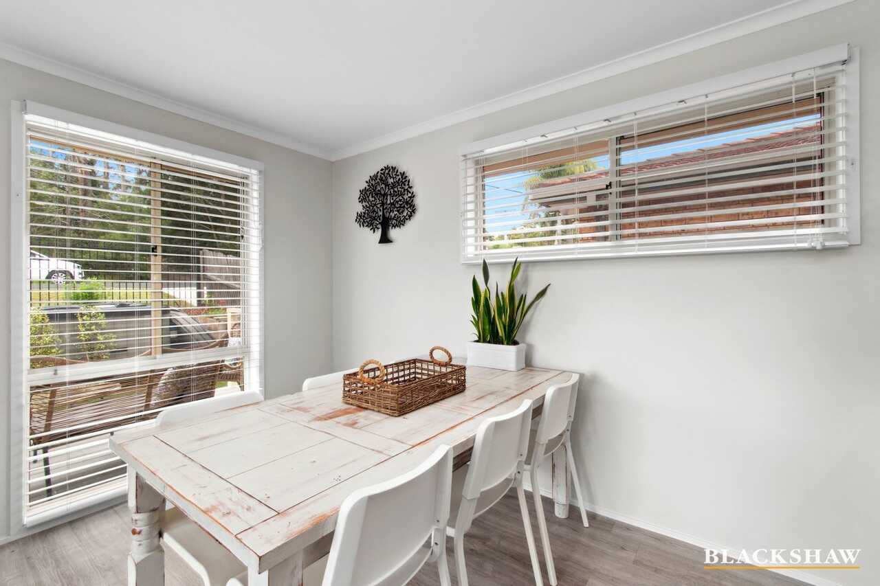 10 Dominic Drive Batehaven