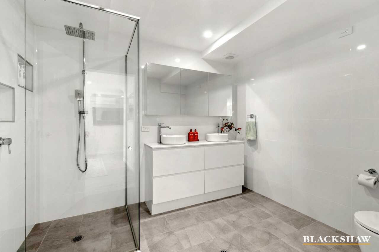 10 Dominic Drive Batehaven