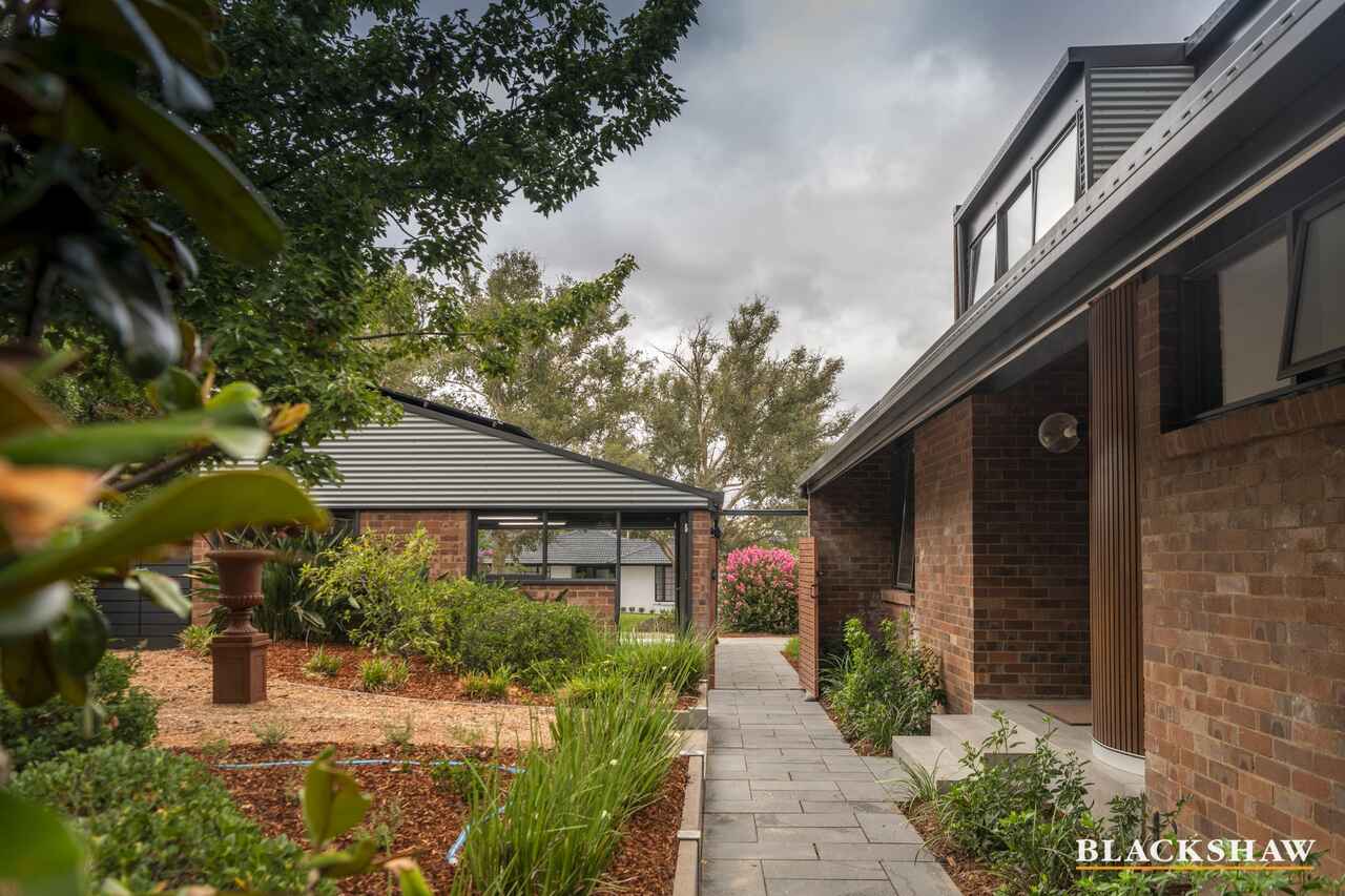 5 Ambalindum Street Hawker