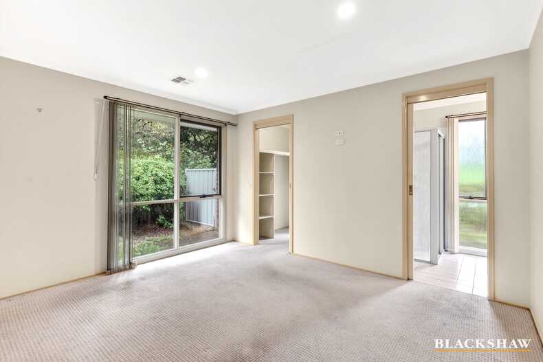 25 Shepherdson Place Isaacs