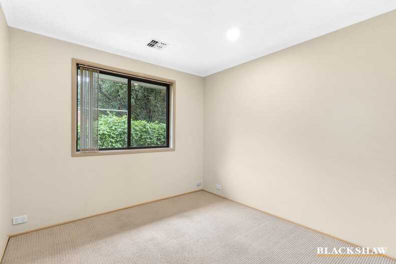 25 Shepherdson Place Isaacs