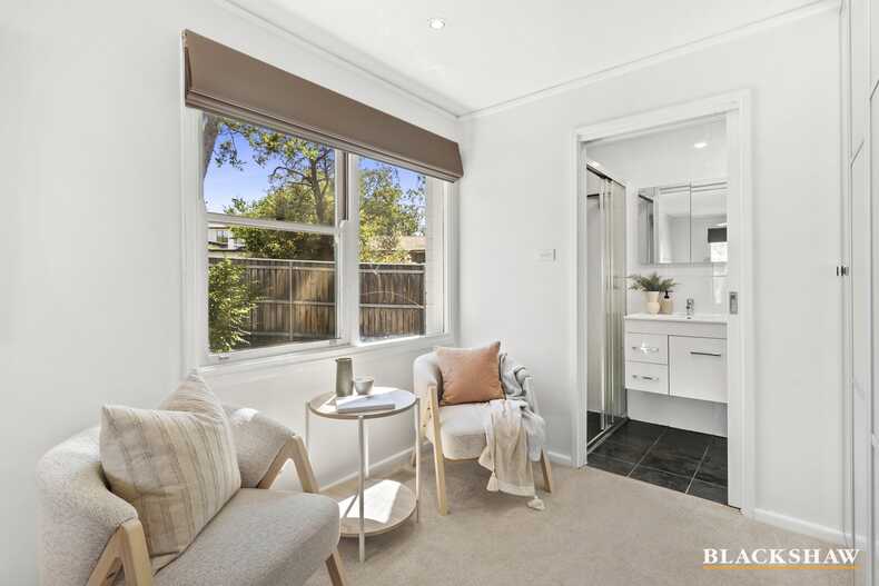 2 Crowther Place Curtin