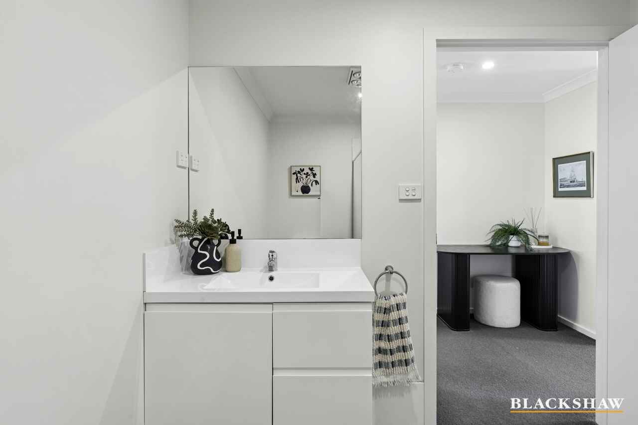 34/815 Horse Park Drive Amaroo