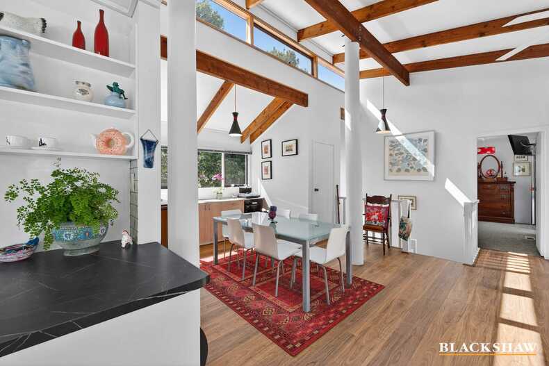 1/5 Karana Close Long Beach