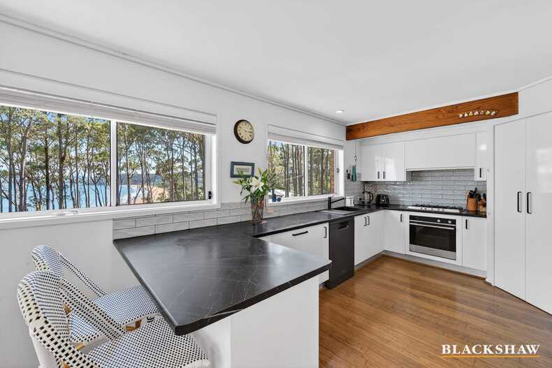 1/5 Karana Close Long Beach